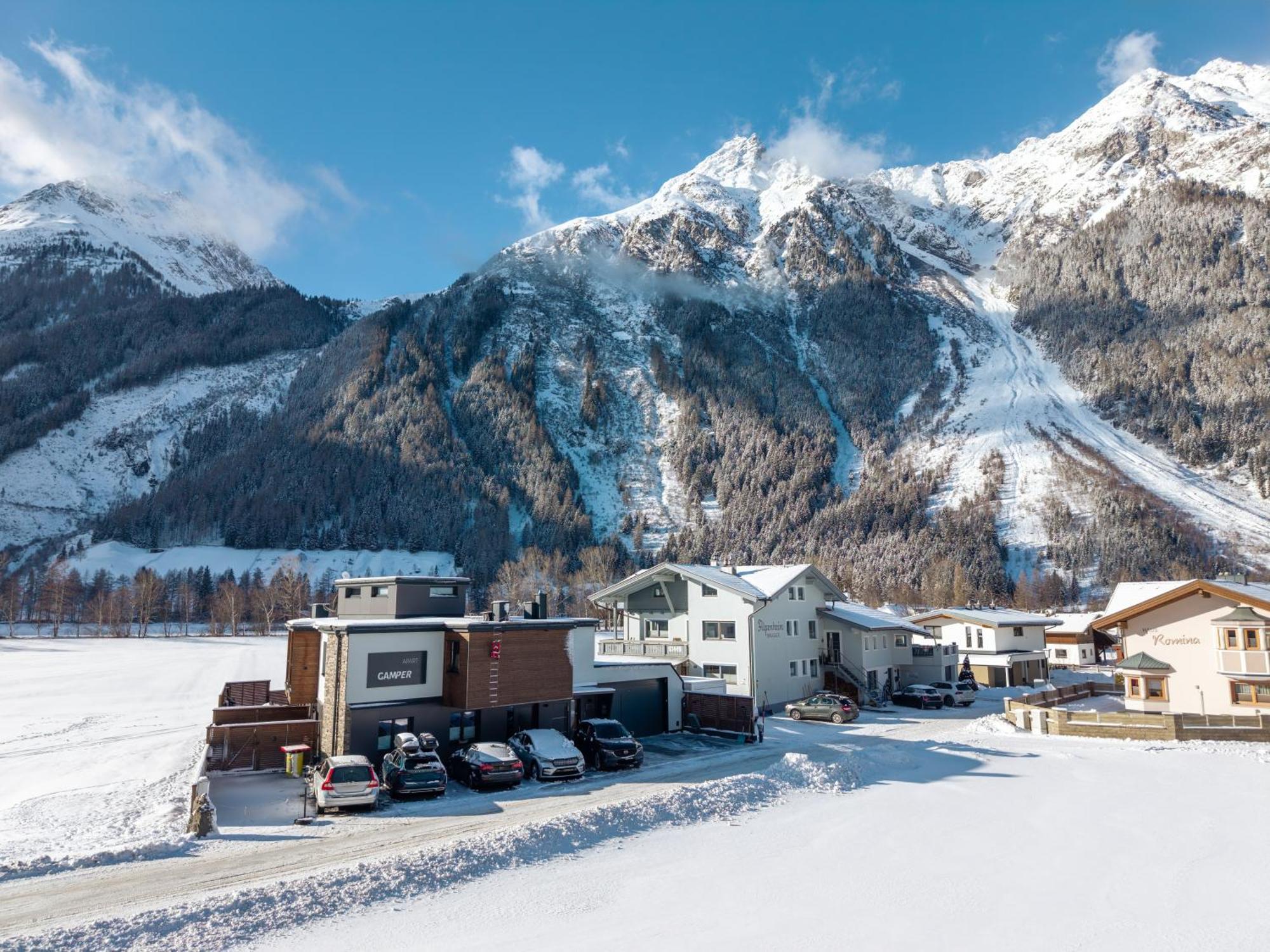Apart Gamper Langenfeld Exterior photo
